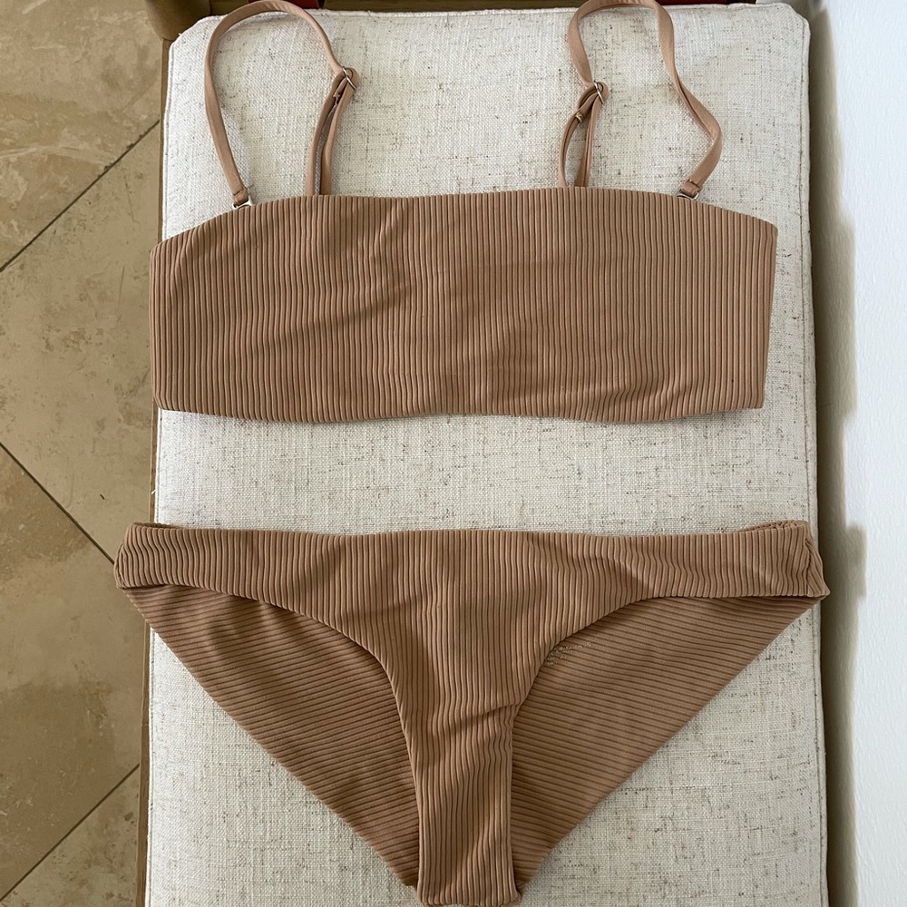 Frankie’s Bikinis Nude Scarlett Top / Greer Bottom